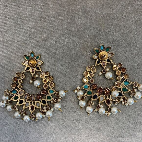 MULTICOLOURED Faux Pearl Costume Jewellery Dangling Earrings - Picture 7 of 8